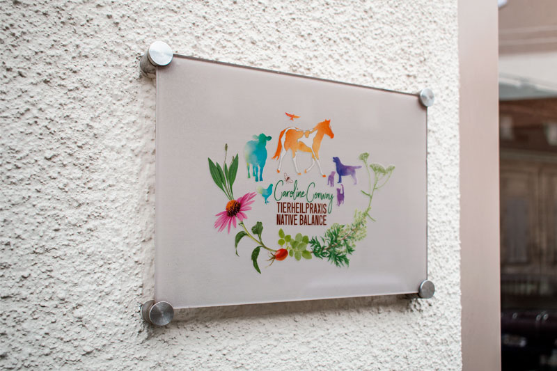 Tierheilpraktiker Logodesign gestaltet von eswirdeinmal auf Firmenschild